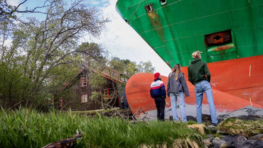 Enorm vrachtschip ramde Noors huis bijna doordat stuurman in slaap viel