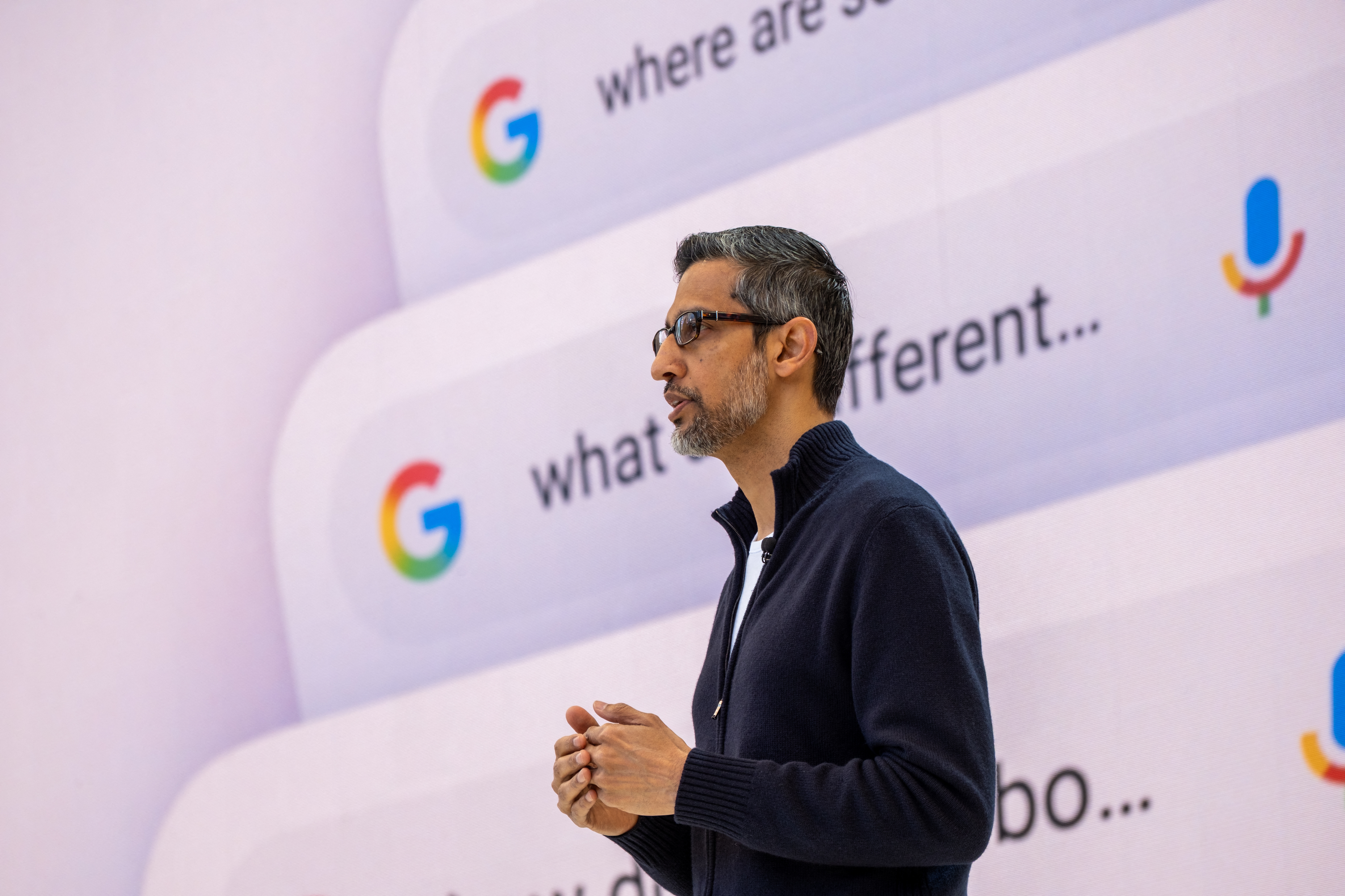 Google werkt aan meer AI-functies in Zoeken, Gmail en Chrome en toont slimme AR-bril Google werkt aan meer AI-functies in Zoeken, Gmail en Chrome en toont slimme AR-bril