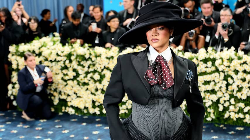 Nieuw album Rihanna loopt geen vertraging op door zwangerschap Nieuw album Rihanna loopt geen vertraging op door zwangerschap